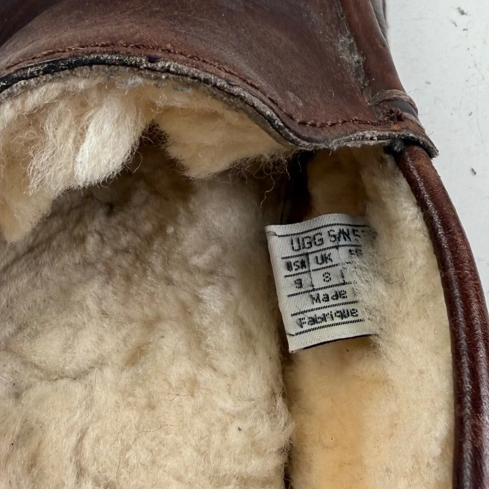 UGG Ascot Brown Leather Loafers Slippers Men's Size 9